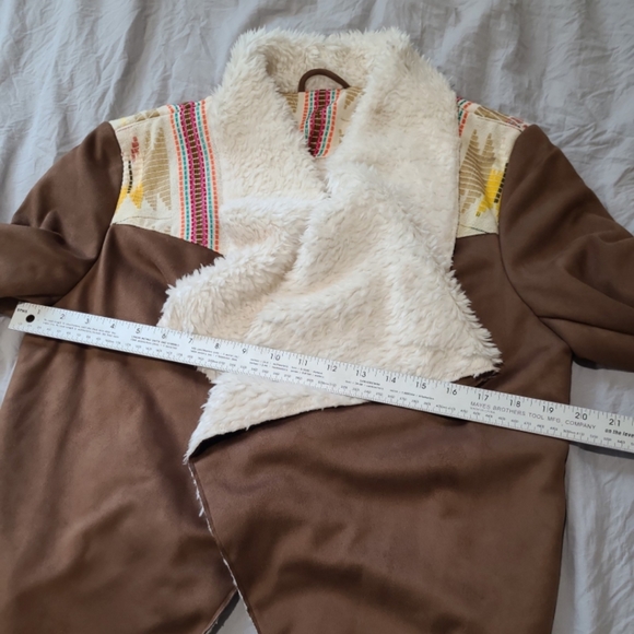 Judith March Women SZ S. Faux Suade Southwestern Boho jacket w/ Shearling - Picture 8 of 11